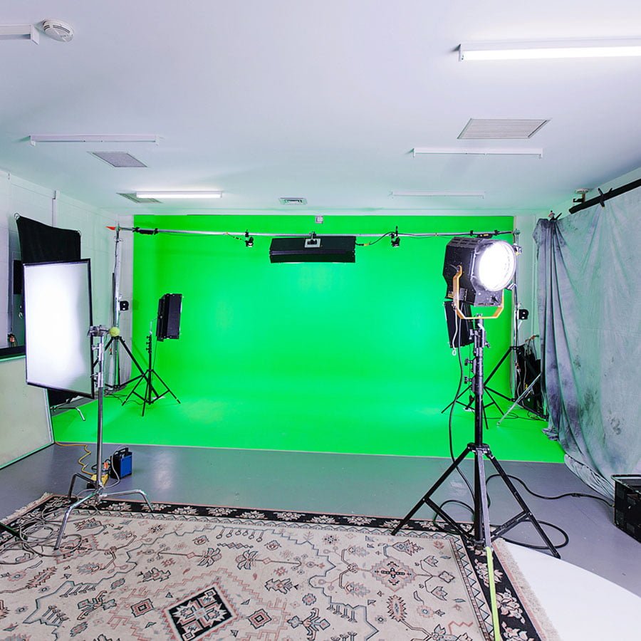 Smart Green Screen Paint - Image 6