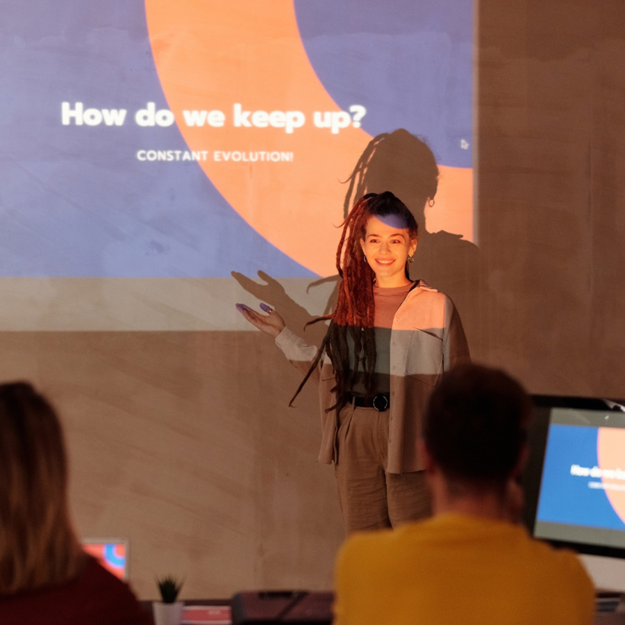 Ultra short throw projector screen paint for classroom presentation